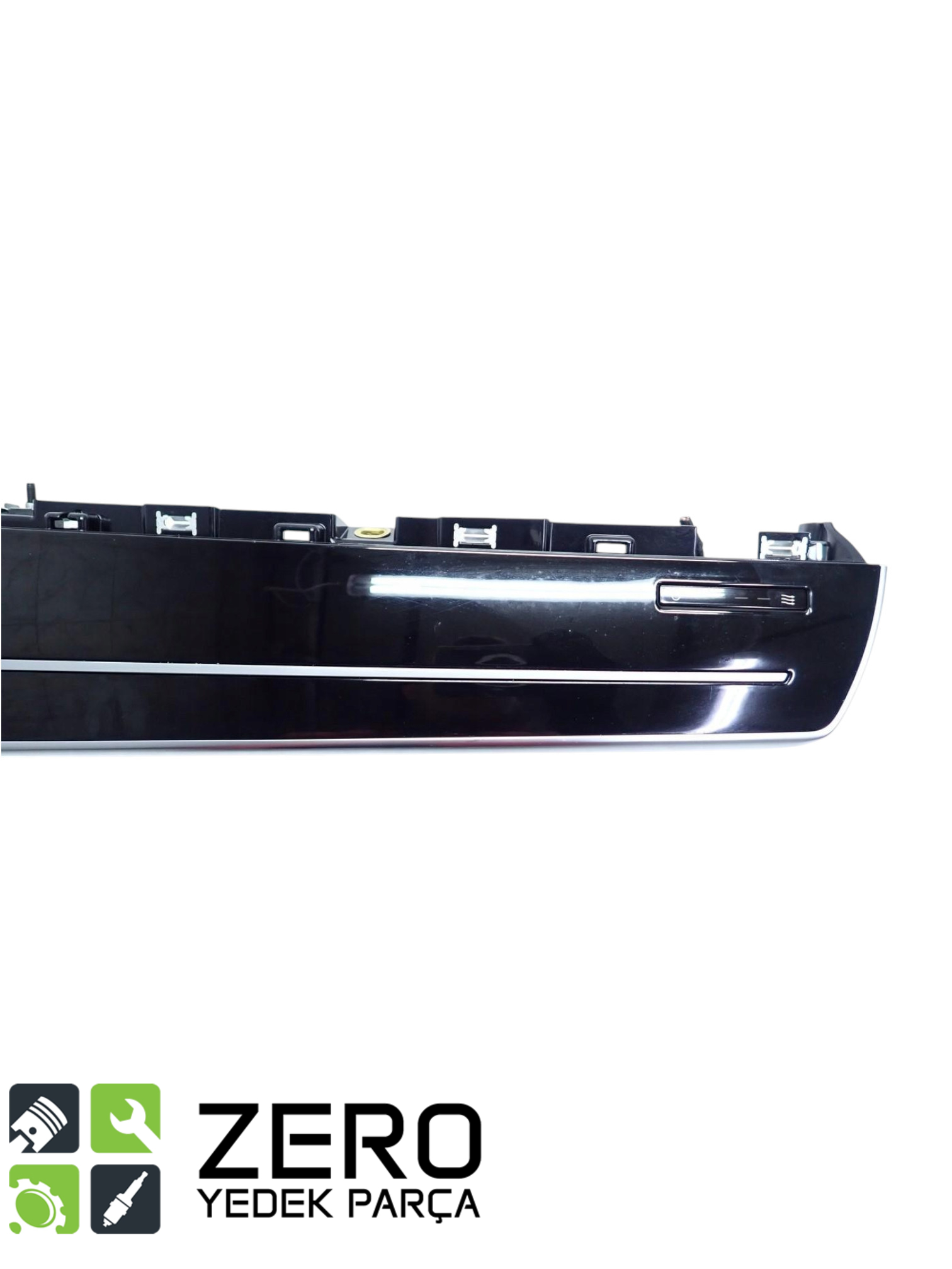4N1857200A Göğüs Dekoratif Kaplama Çıtası Audi A8 3
