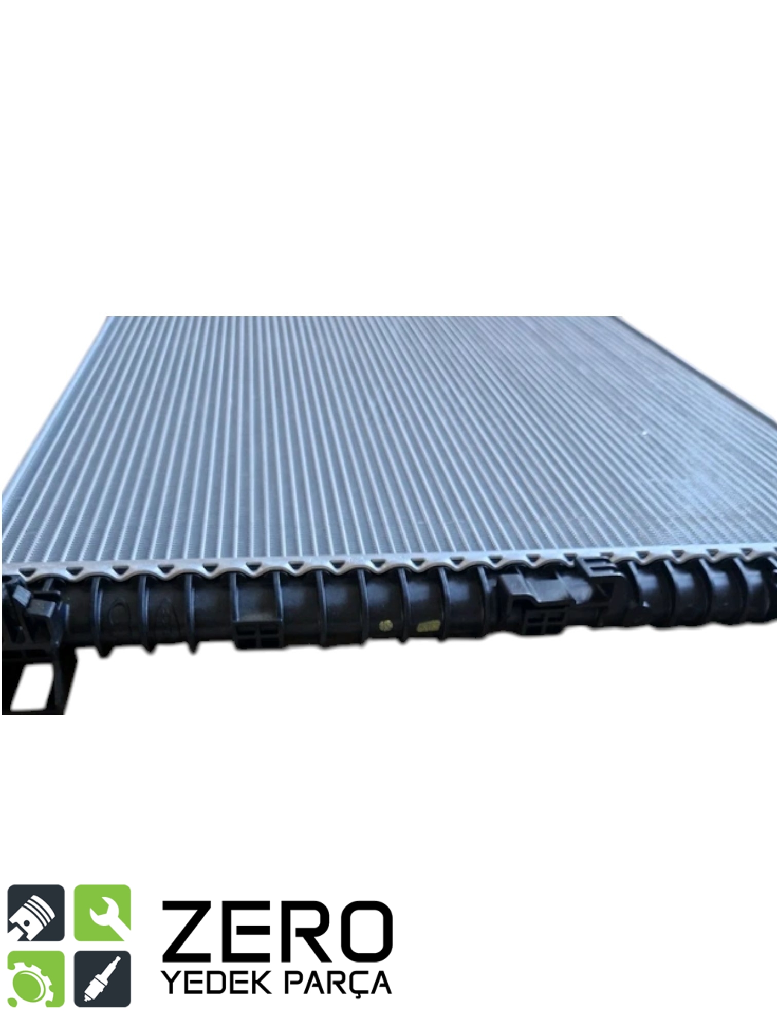 4M0145804T Turbo İntercooler Radyatörü A6 A7 Q7 Q8 3