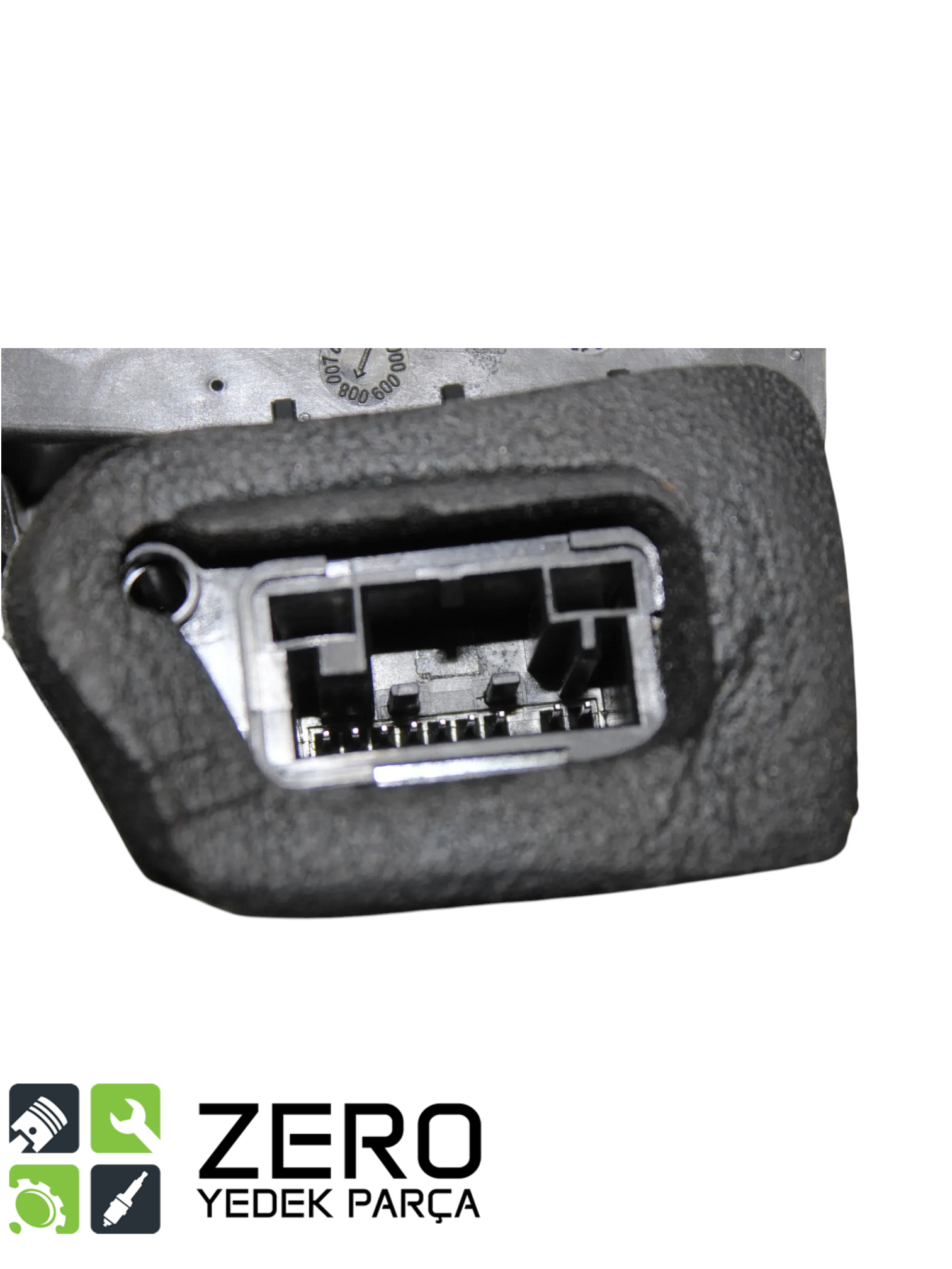 4K0839015P Sol Arka Kapı Kilidi A6 A7 Q8 eTRON Lamborghini Urus 5