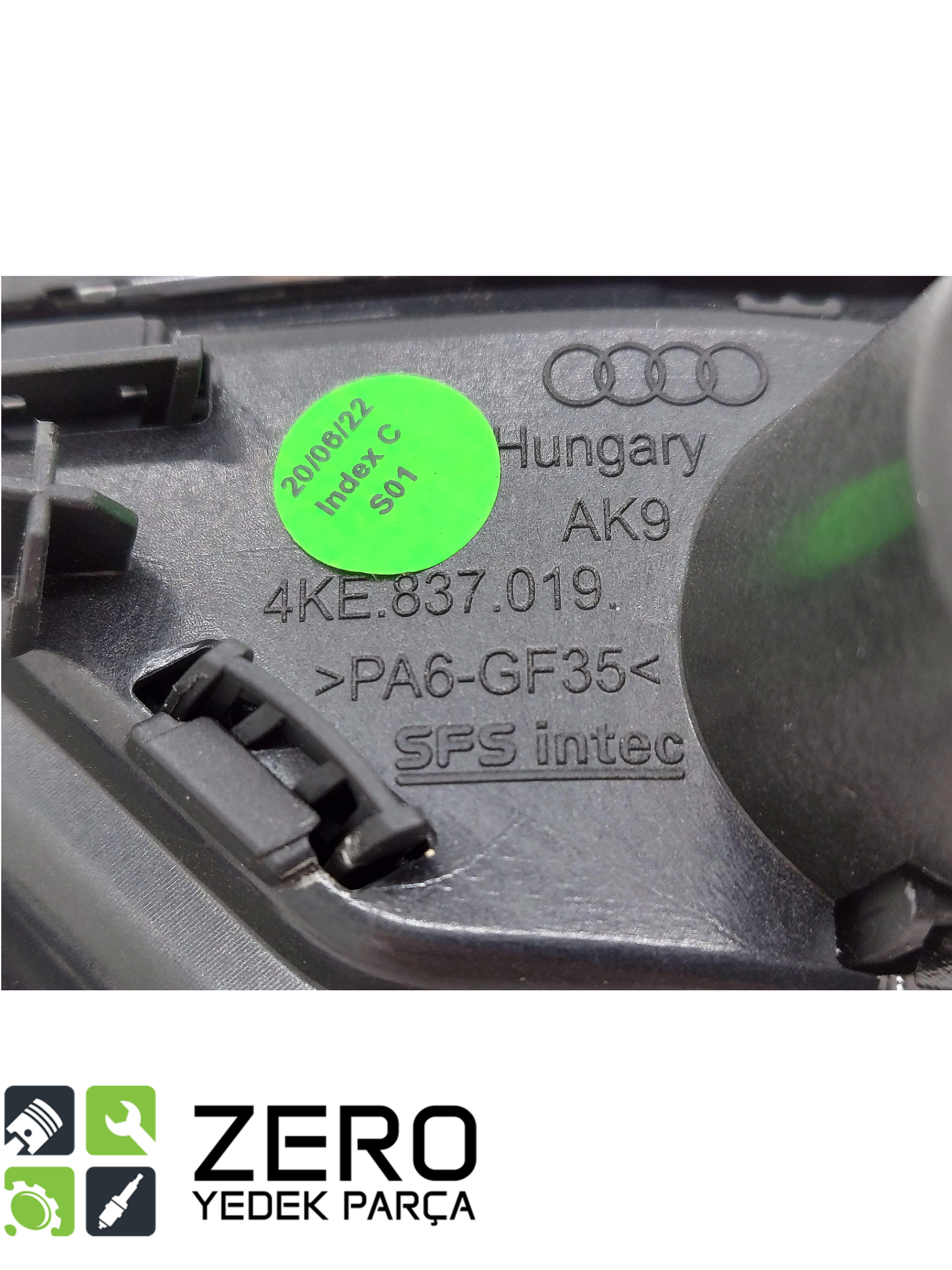 4KE837019 Ön Sol Kapı İç Açma Kolu Audi Q8 eTron 6