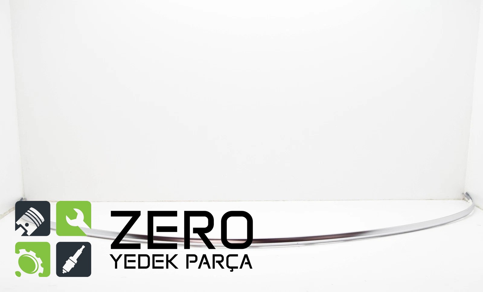 8W6853551A Audi A5 B9 Arkta Tampon Krom Çıtası 2