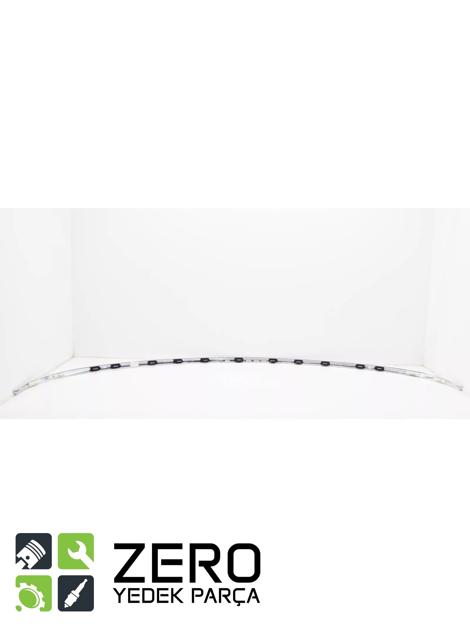 8W6853551A Audi A5 B9 Arkta Tampon Krom Çıtası 5