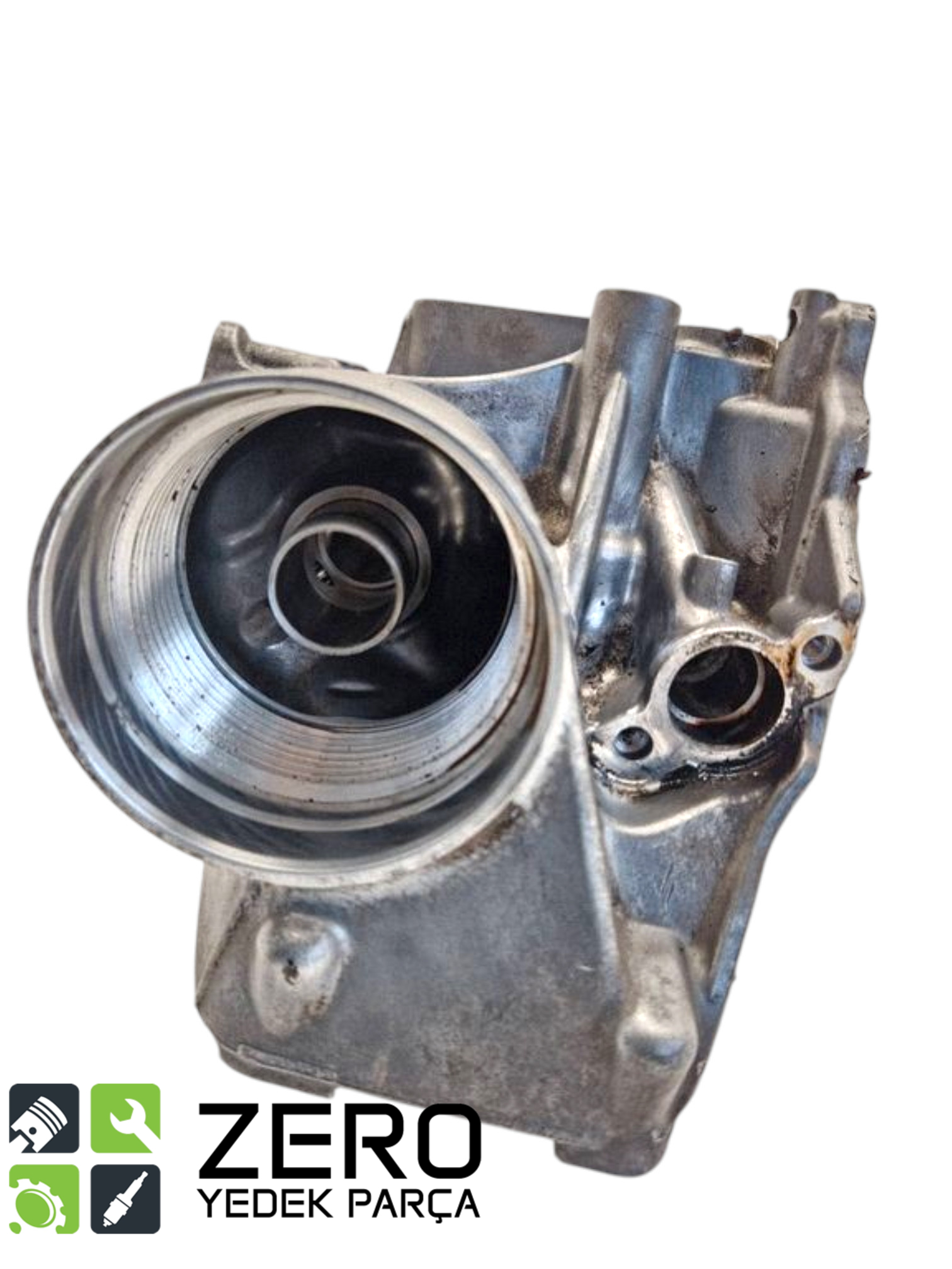 06Q903143E Alternatör ve Yağ Soğutucu Braketi Tayron Tiguan A4 A5 5