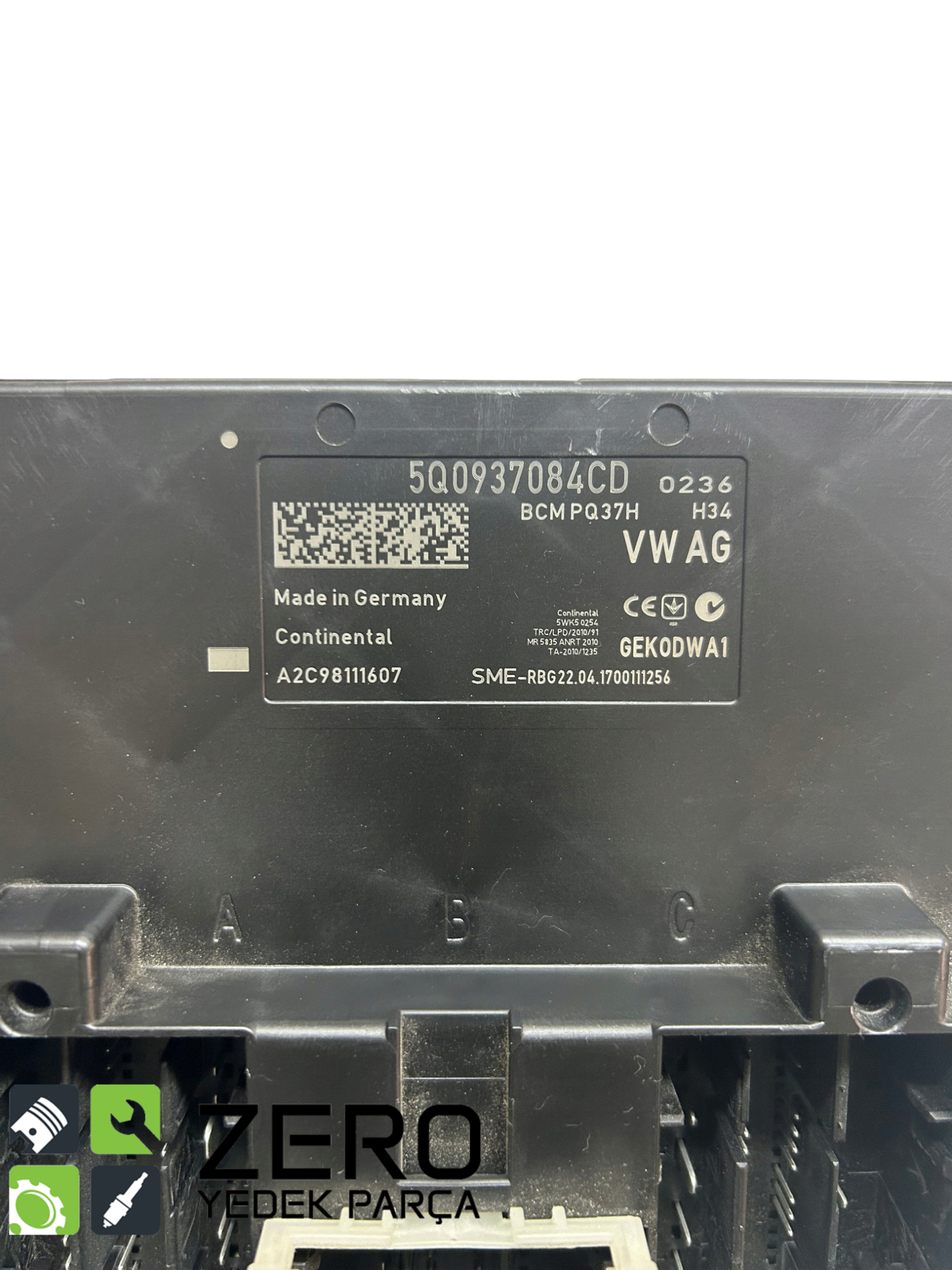 5Q0937084CD BCM Konfor Beyni Skoda SuperB 5