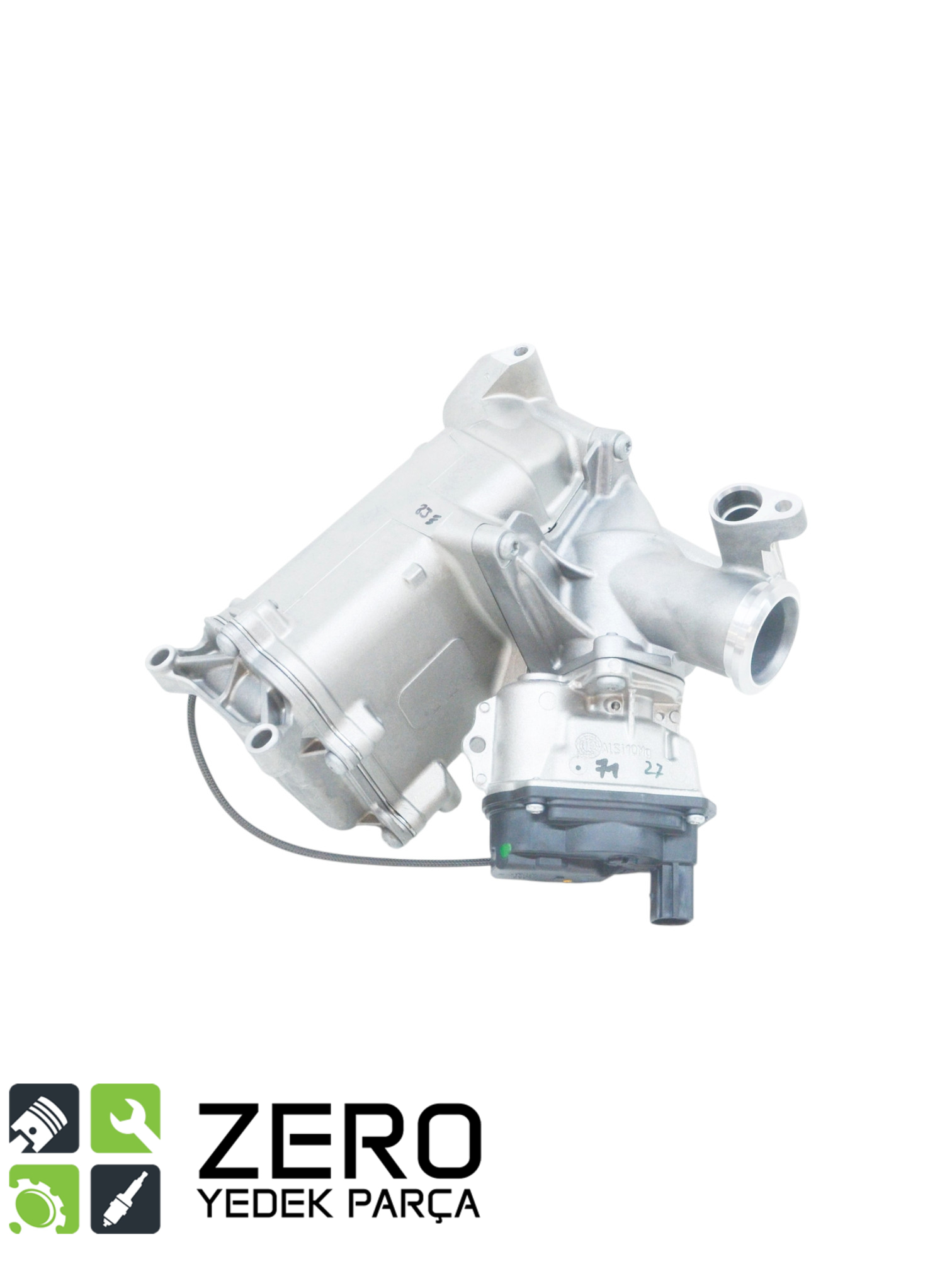059131515CG EGR Soğutucusu Komple A4 A5 A6 A7 A8 Q5 Q7 Q8 8