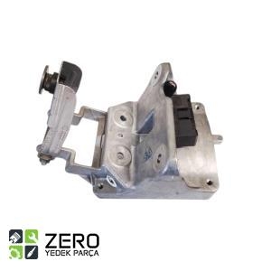 1T0419250A Direksiyon Kolonu Bağlantı Braketi Caddy Touaran