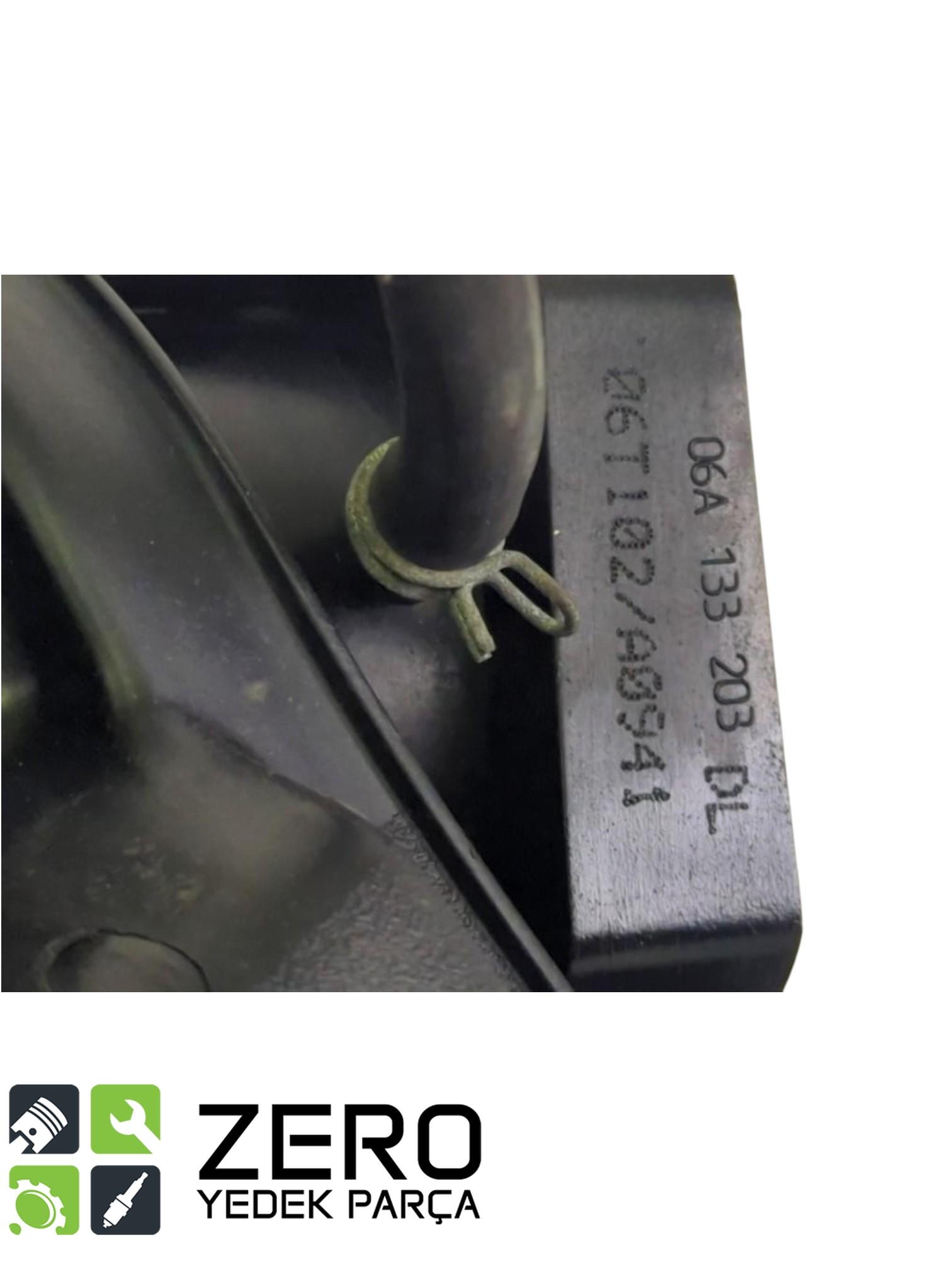 06A133203DL Bse Bgu 1.6 Alt Üst Takım Emme Manifoldu Passat 8