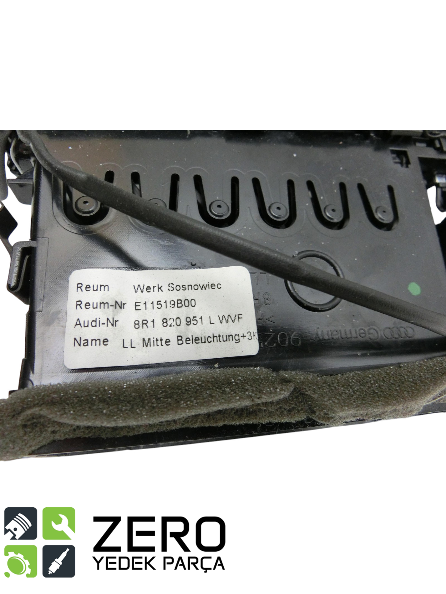 8R1820951LWVF Ön Göğüs Orta Havalandırma Izgarası Audi Q5 7
