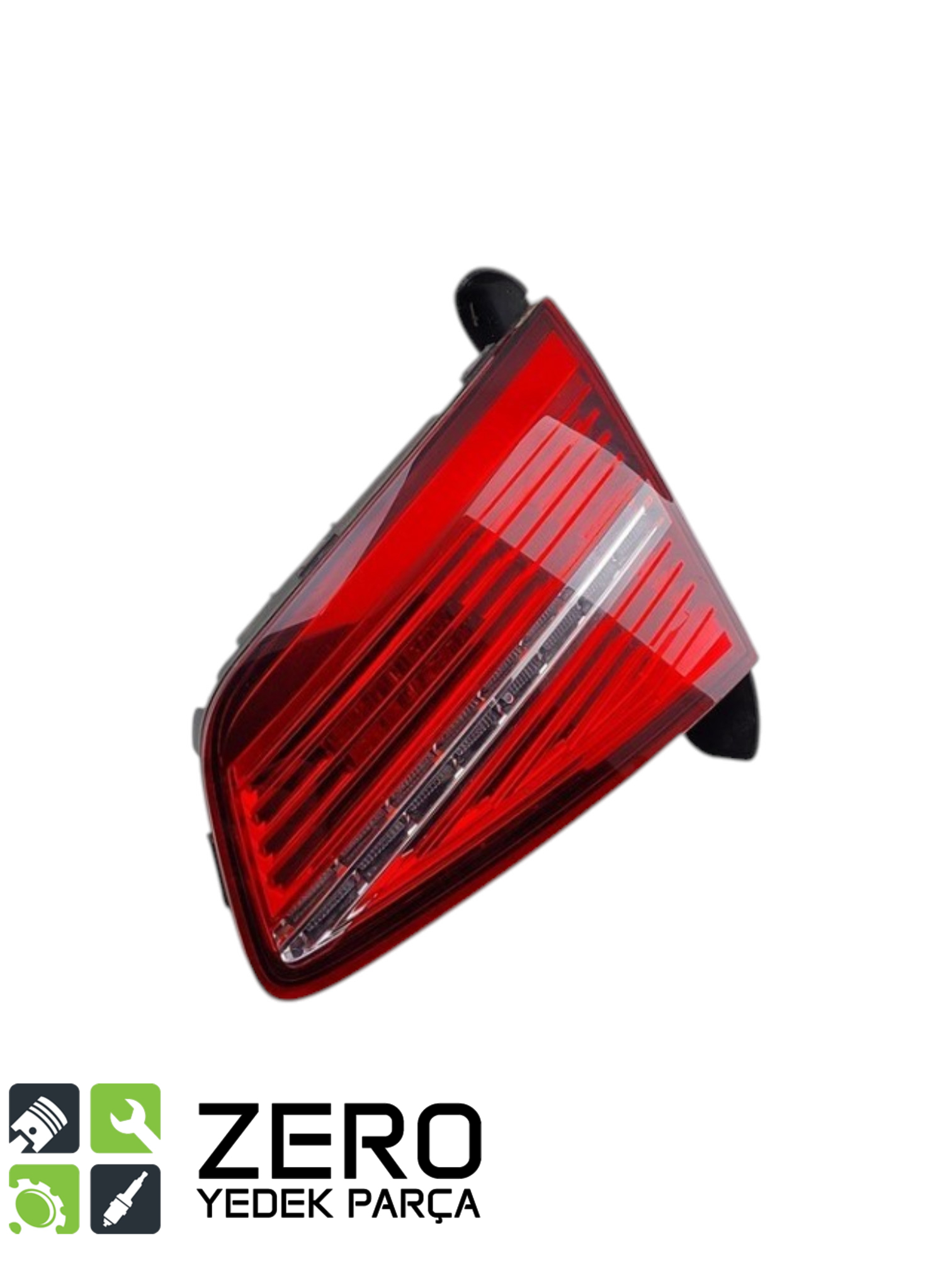 3G5945308K Passat B8 Sağ İç Stop Lambası 4