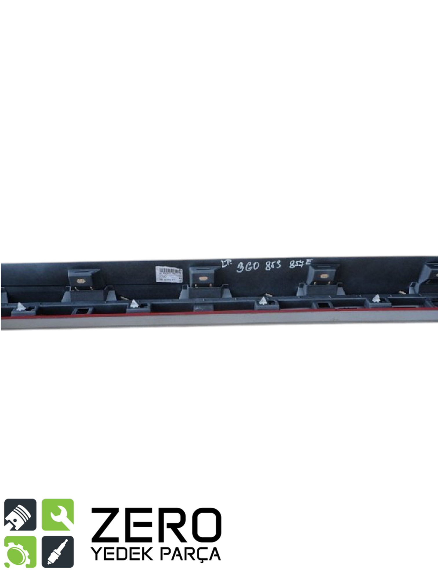 3G0853857EGRU Passat Sağ Alt Marşbiyel Kaplaması 5